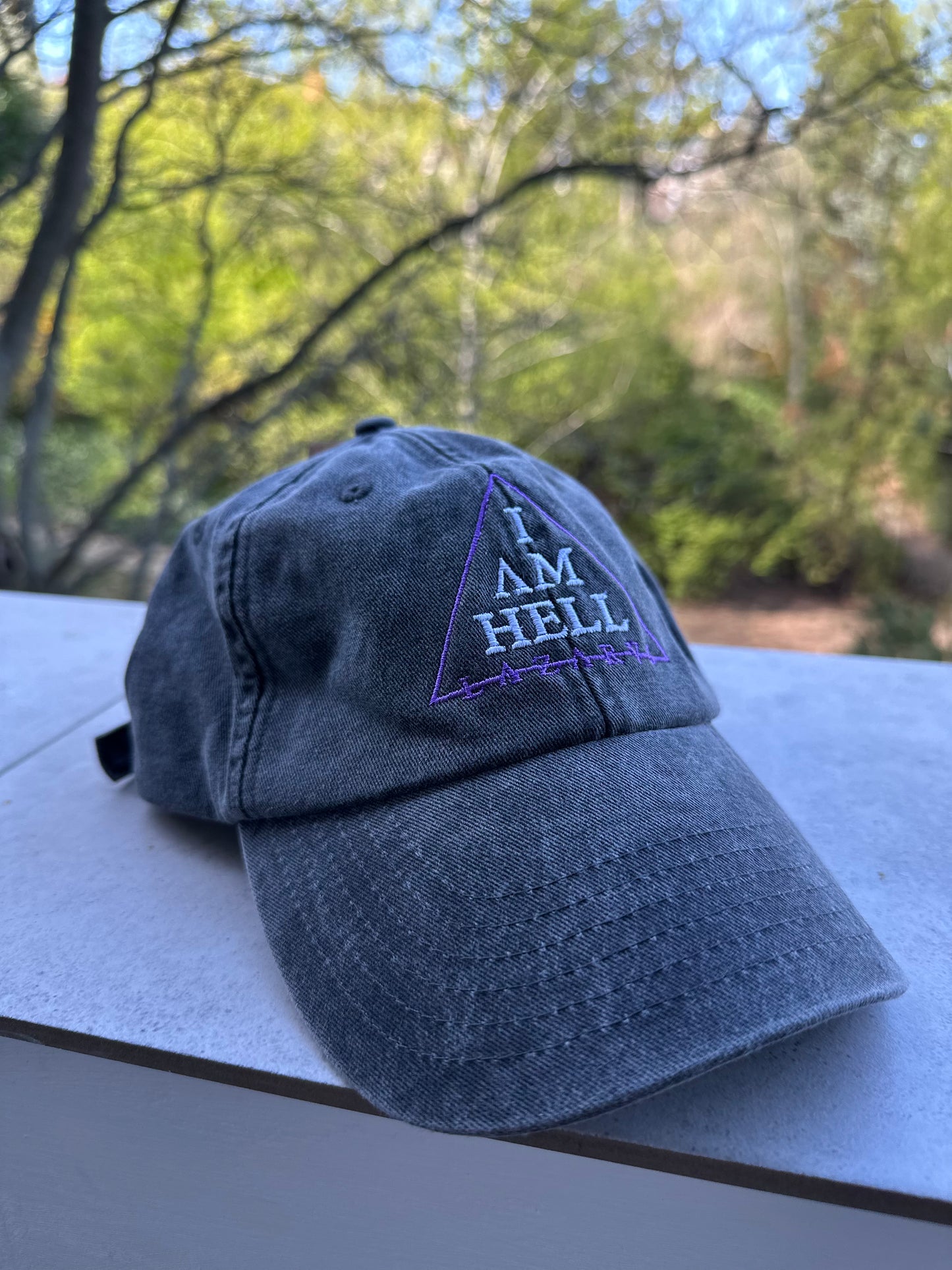 LAZARVS 'I AM HELL' DADCAP